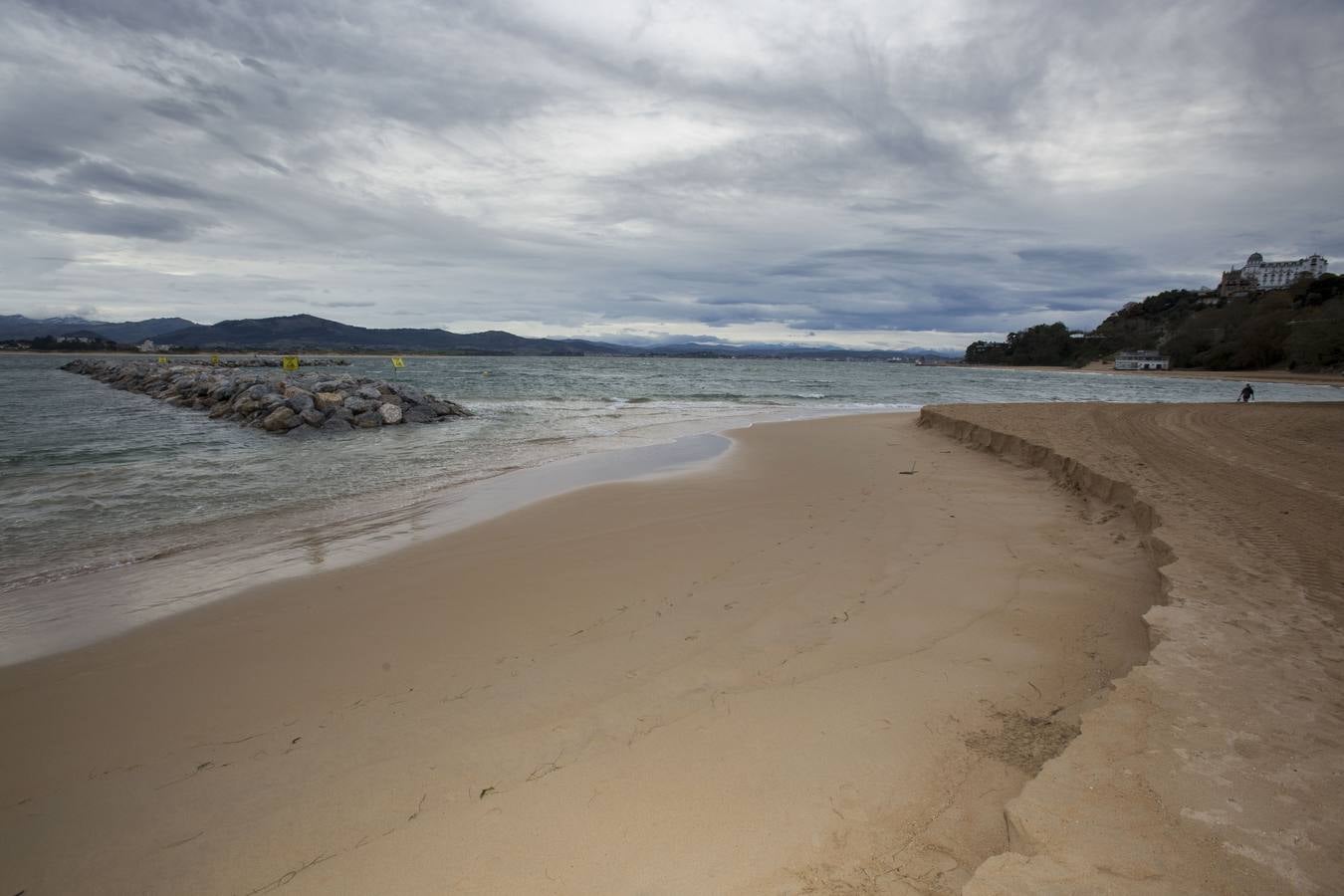 Fotos: Así ha dejado La Magdalena el temporal de mar