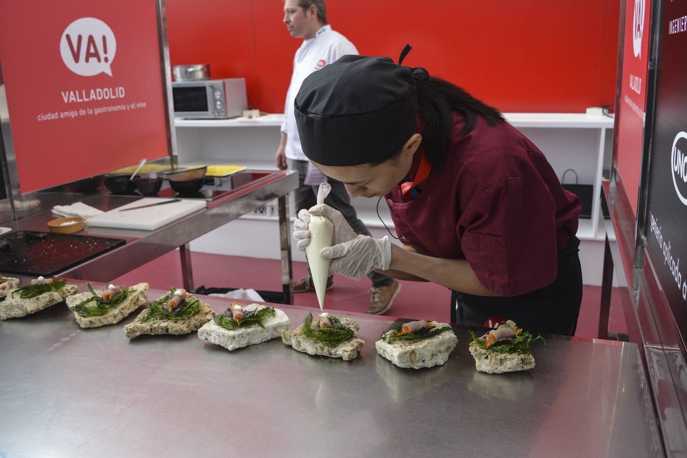 Han competido un total de 16 cocineros de 14 países: Portugal, Nueva Zelanda, Puerto Rico, Noruega, EE. UU., Perú, Taiwan, Argentina, México, Ecuador, Colombia, Irlanda y España, representada por el chef Igor Rodríguez Sanz (ganador del Concurso Nacional en 2017)