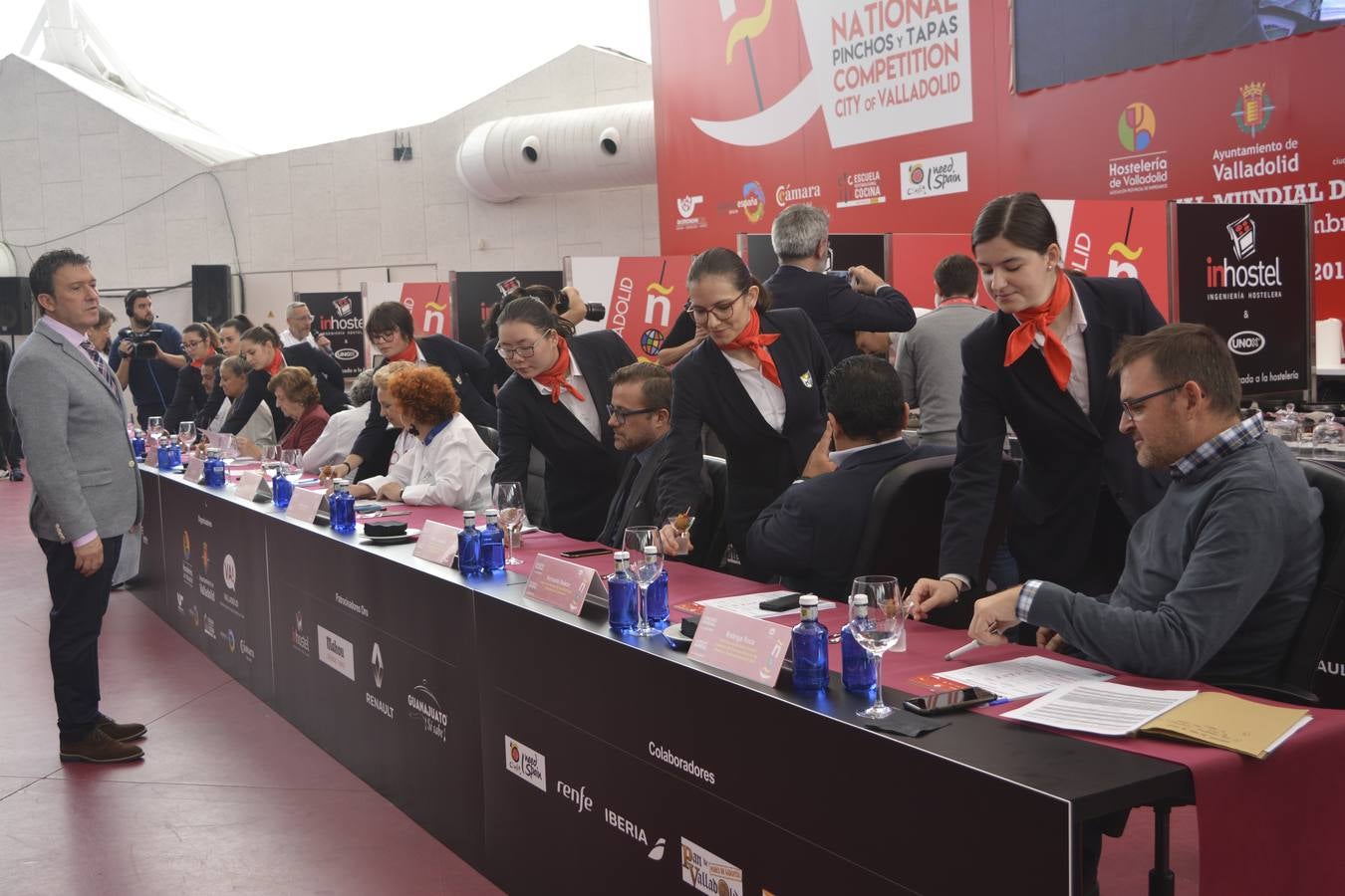 Han competido un total de 16 cocineros de 14 países: Portugal, Nueva Zelanda, Puerto Rico, Noruega, EE. UU., Perú, Taiwan, Argentina, México, Ecuador, Colombia, Irlanda y España, representada por el chef Igor Rodríguez Sanz (ganador del Concurso Nacional en 2017)