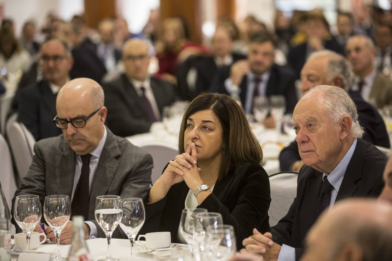 Fotos: La alcaldesa Gema Igual, en el Foro Económico de El Diario Montañés