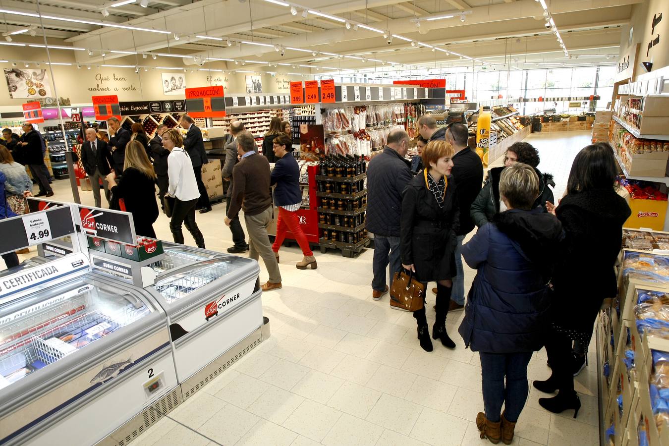 Fotos: Inaugurado el supermercado Lidl en el Área Comercial de Ganzo