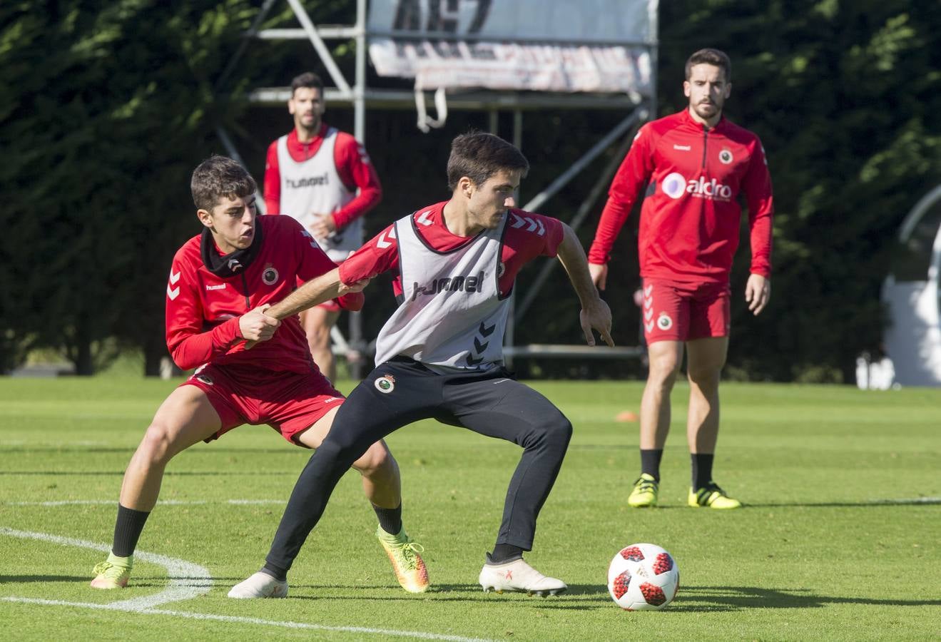 Fotos: Entrenamiento del Racing para preparar el partido ante el Athletic B