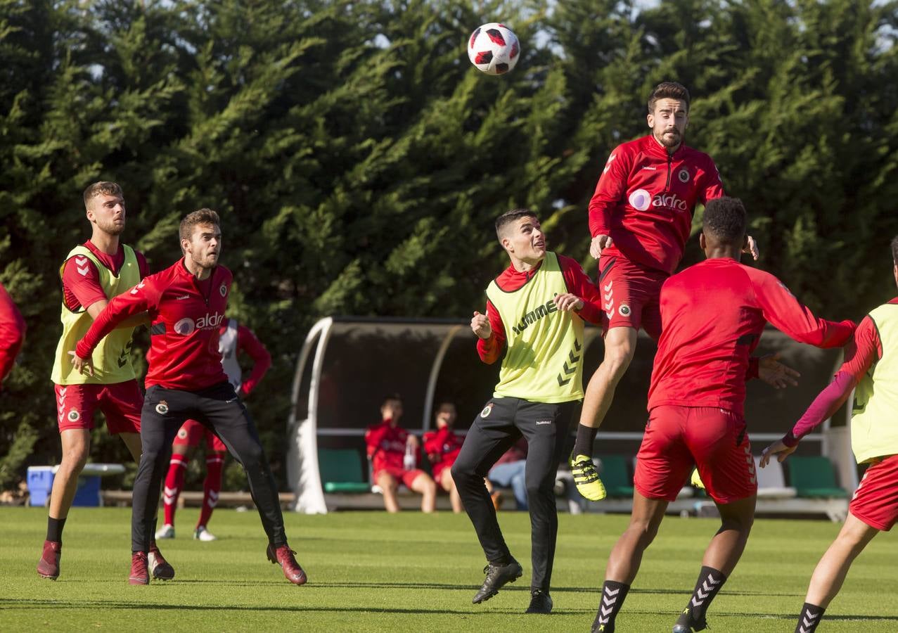 Fotos: Entrenamiento del Racing para preparar el partido ante el Athletic B