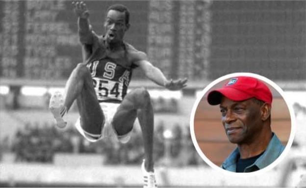 Bob Beamon, en el aire durante el salto de 890 centímetros que le inmortalizó en elEstadio Olímpico de México. A la derecha, el míto en la actualidad.