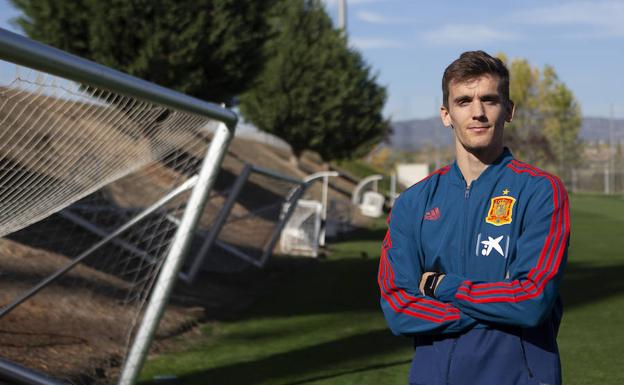 Diego Llorente, en la Ciudad del Fútbol de Las Rozas. 