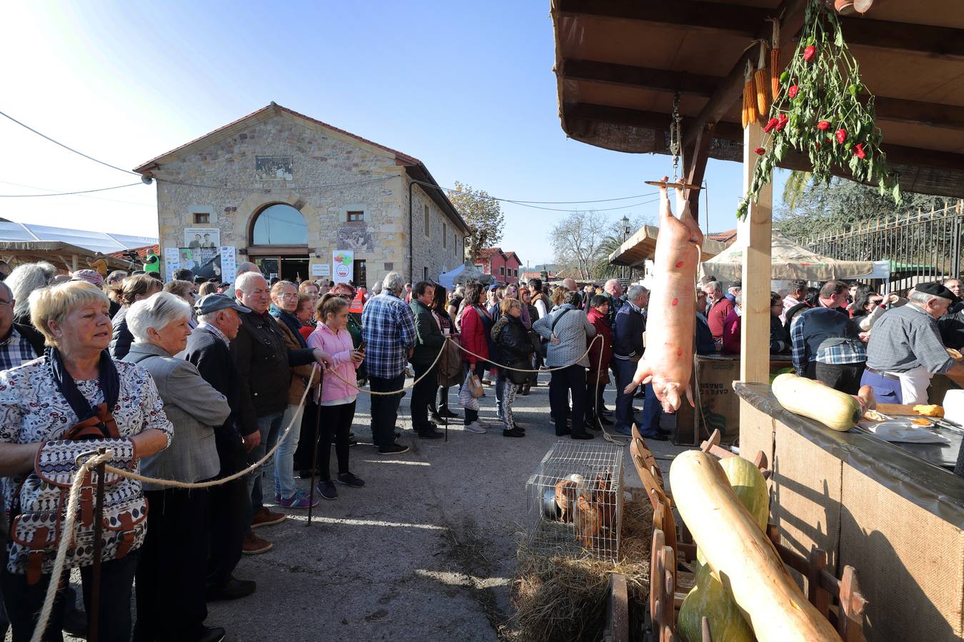 La villa cántabra se volcó con la celebración de su tradicional feria de la Alubia.