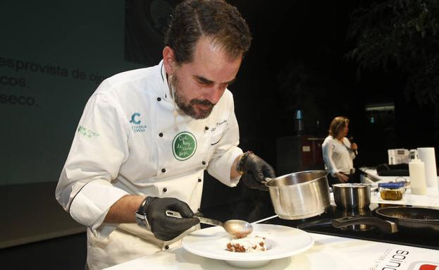 Imagen. Ricardo Ezcurdia, colaborador de Cantabria en la Mesa e integrante de la Academia Cántabra de la Gastronomía.