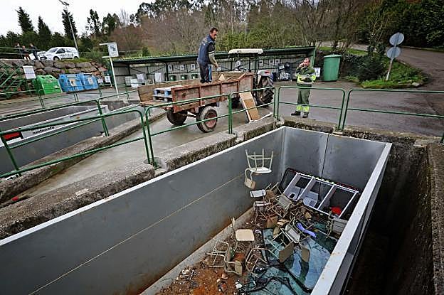 Punto limpio de Cabezón de la Sal para la reutilización de materiales.
