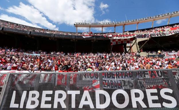 La grada de River en el Monumental. 