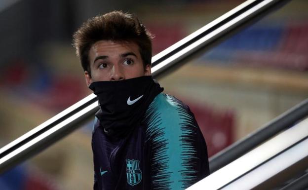 Riqui Puig, durante un entrenamiento del Barcelona. 