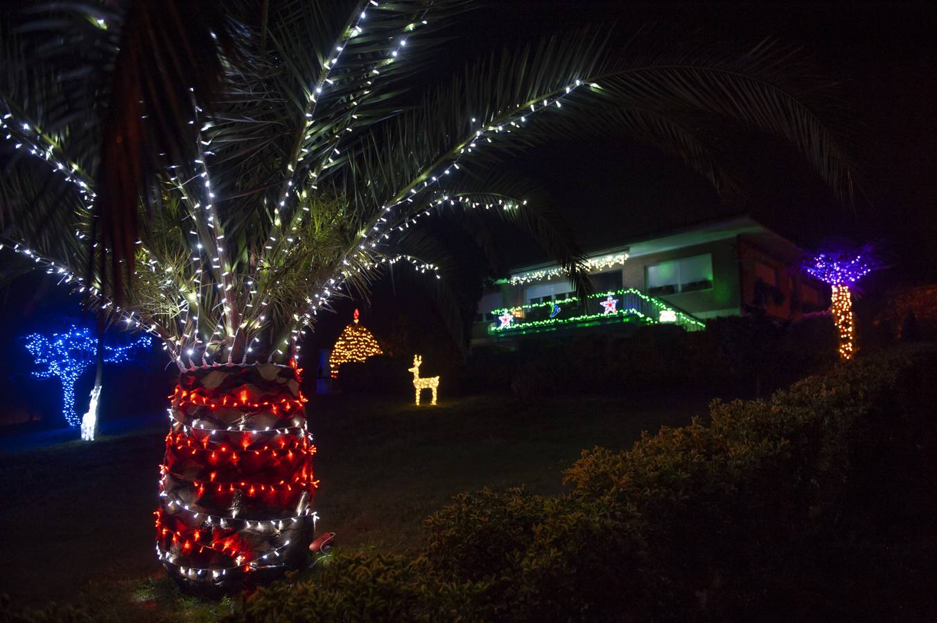 La decoración de la casa más famosa de Cantabria en las últimas Navidades crea escuela entre los vecinos de la localidad