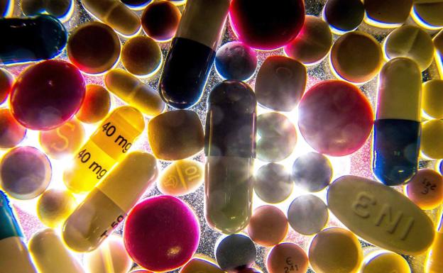 Más de 1.200 medicamentos bajan de precio