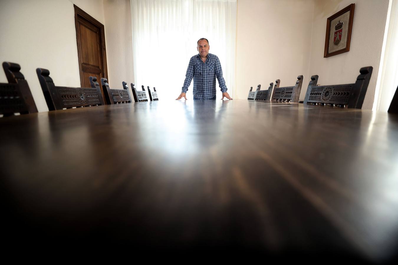 Víctor Manuel Reinoso, alcalde de Cabezón de la Sal. 