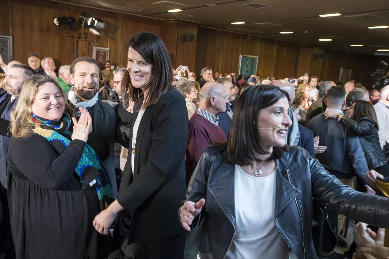 Fotos: Presentación de las candidatas del Partido Popular por Pablo Casado