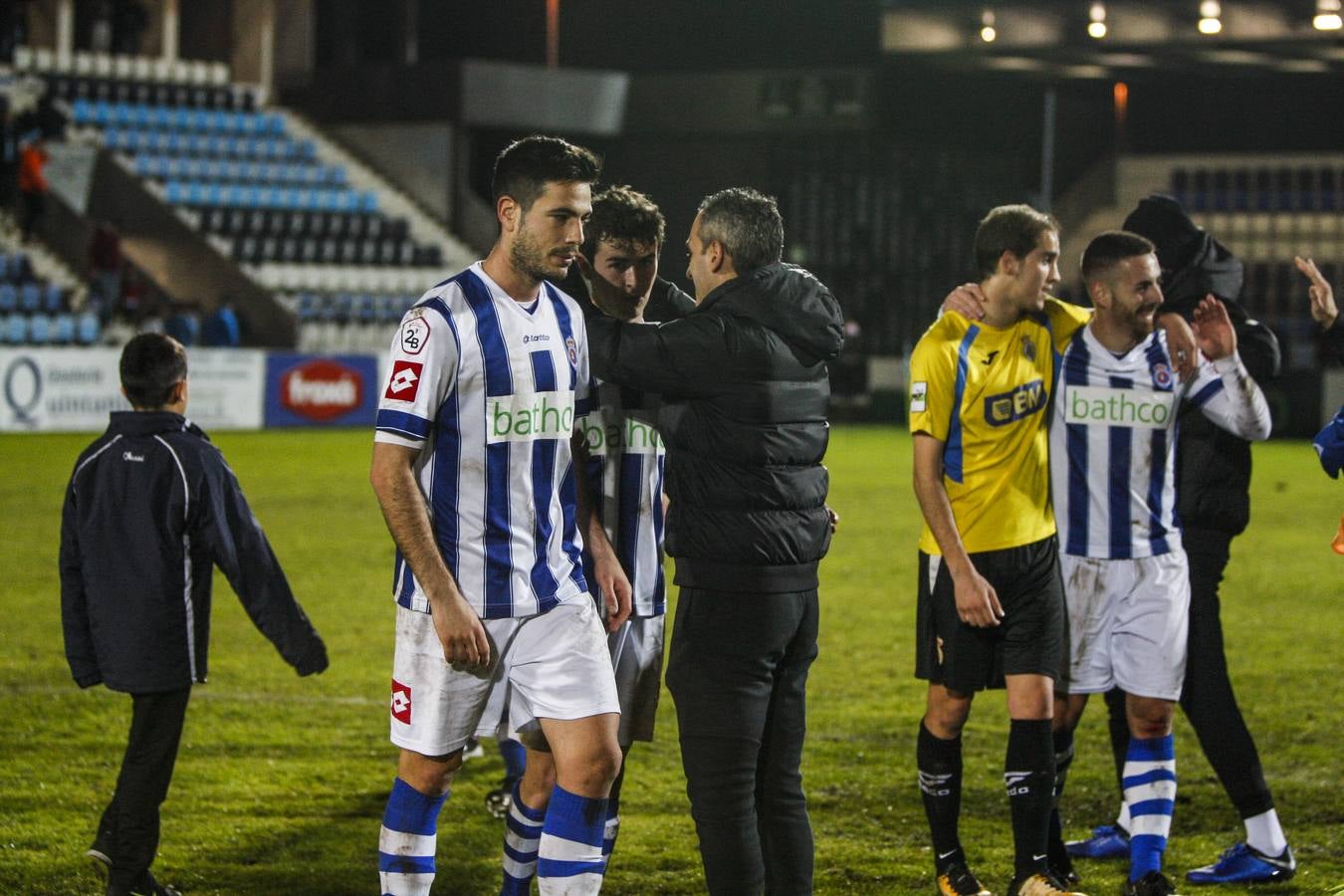 Fotos: Las mejores imágenes del partido de la Gimnástica frente al Real Unión