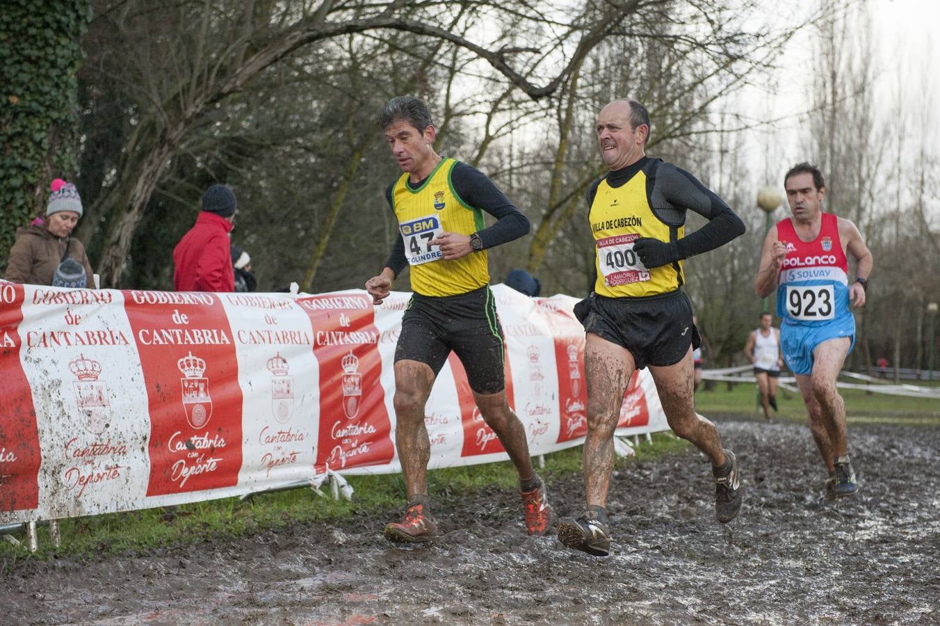 Fotos: Doblete del Piélagos en el Campeonato Regional de cross por Clubes