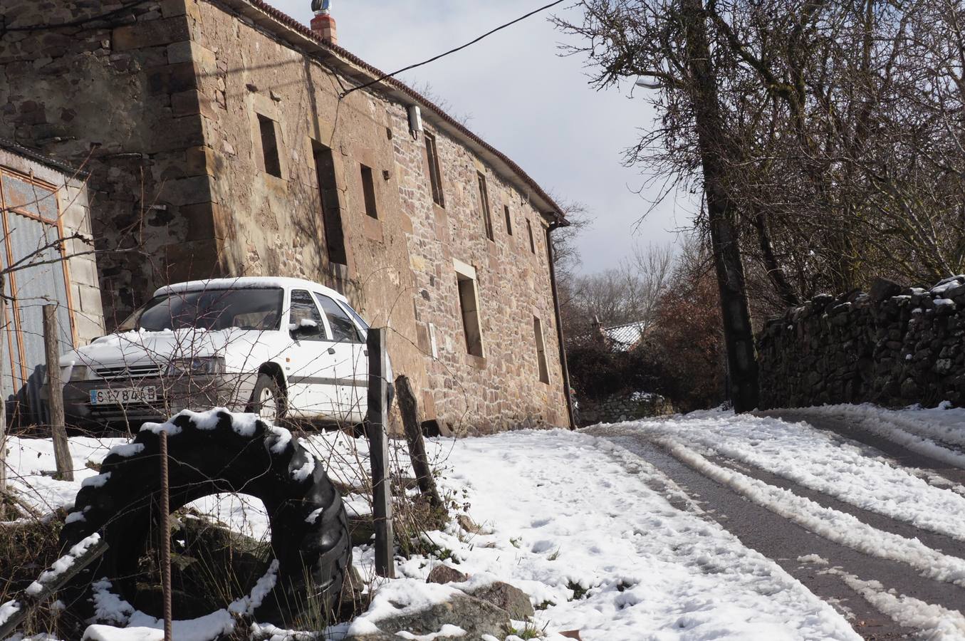 Así está el pueblo de Olea (Valdeolea) este lunes por la mañana