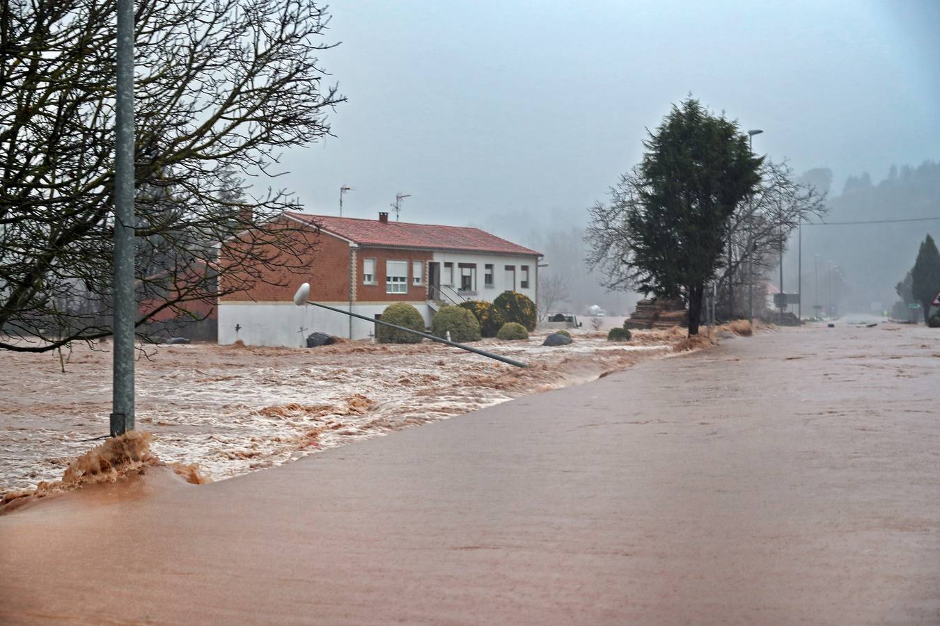 Fotos: Las inundaciones en los municipios de Mazcuerras y Cabezón de la Sal