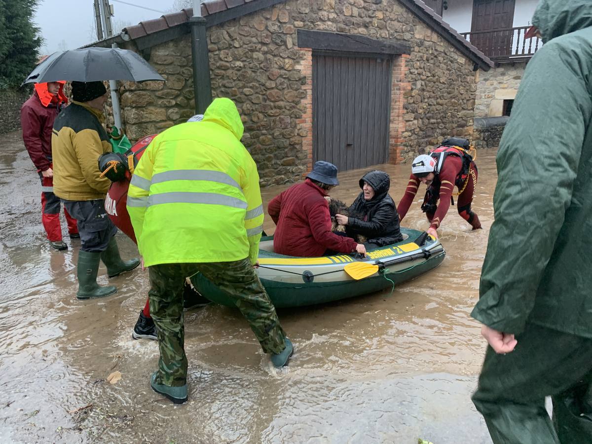 Fotos: Las inundaciones en los municipios de Mazcuerras y Cabezón de la Sal