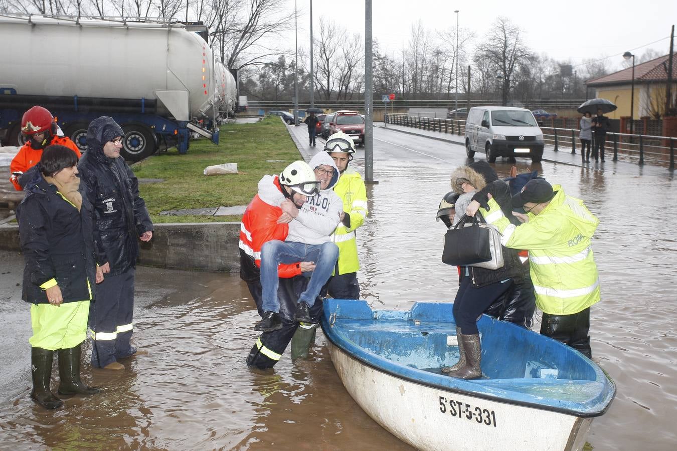 Fotos: Torrelavega inundada