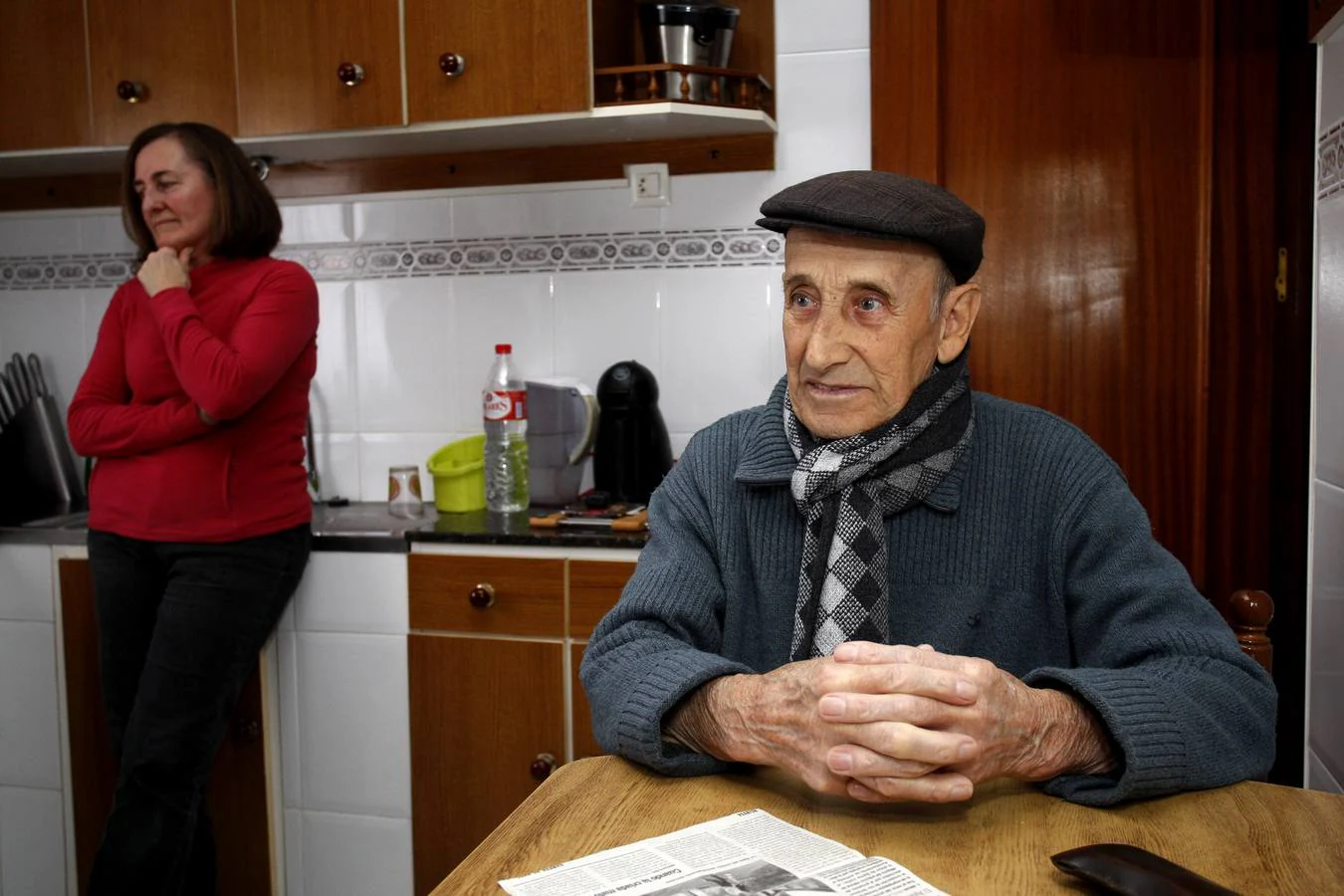 Adriano Fernández es un vecino de Ubiarco de 89 años que recuerda bien a Josefa y a Adolfo, autora y víctima del crimen perpetrado en 1953 en una casa que, hasta que fue demolida en 2006, se erigía frente a la playa de Santa Justa.