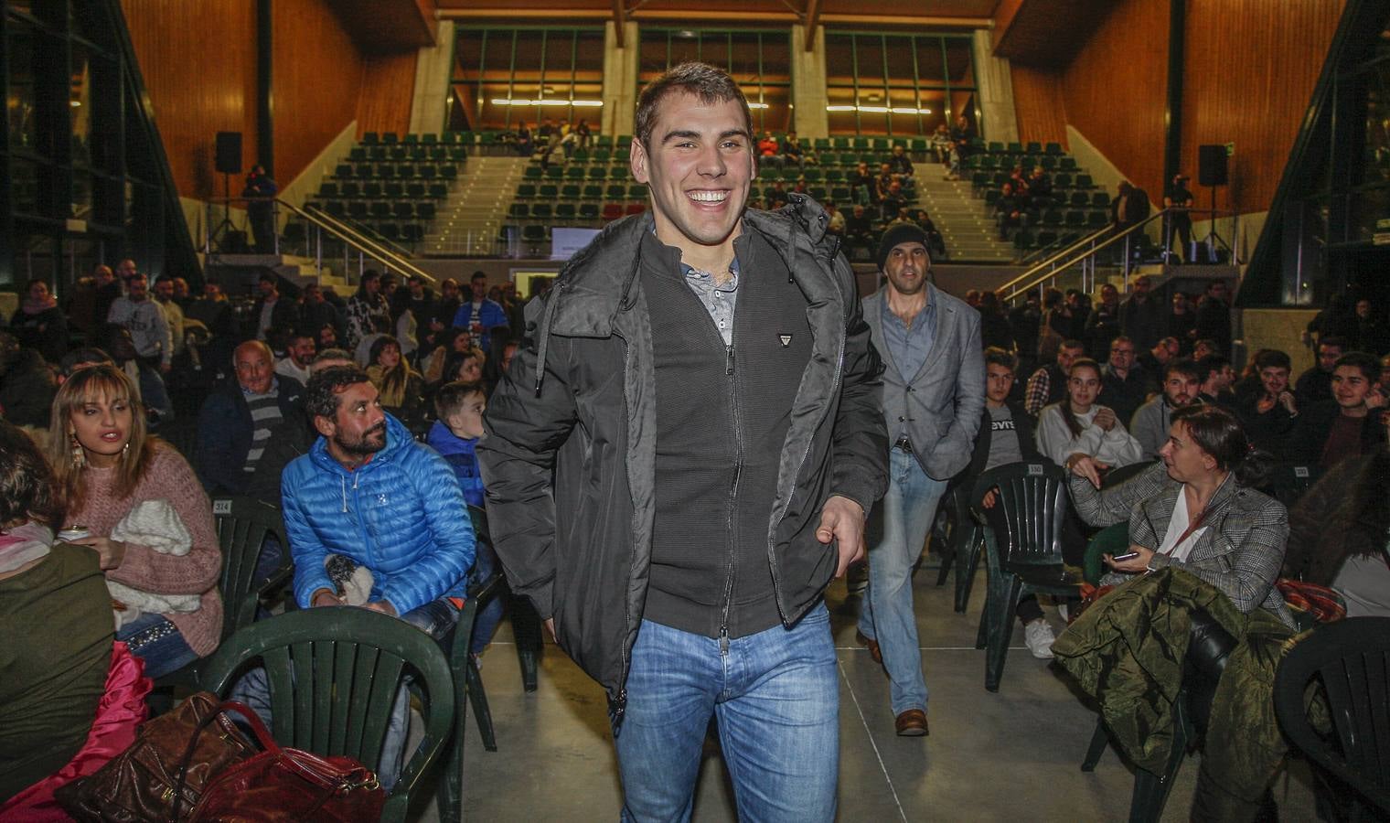 Sergio García, a su llegada a La Lechera, donde se celebró el homenaje.