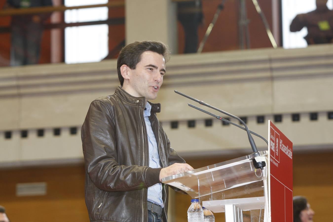 Fotos: Pedro Sánchez presenta a casares como candidato a la alcaldía de Santander