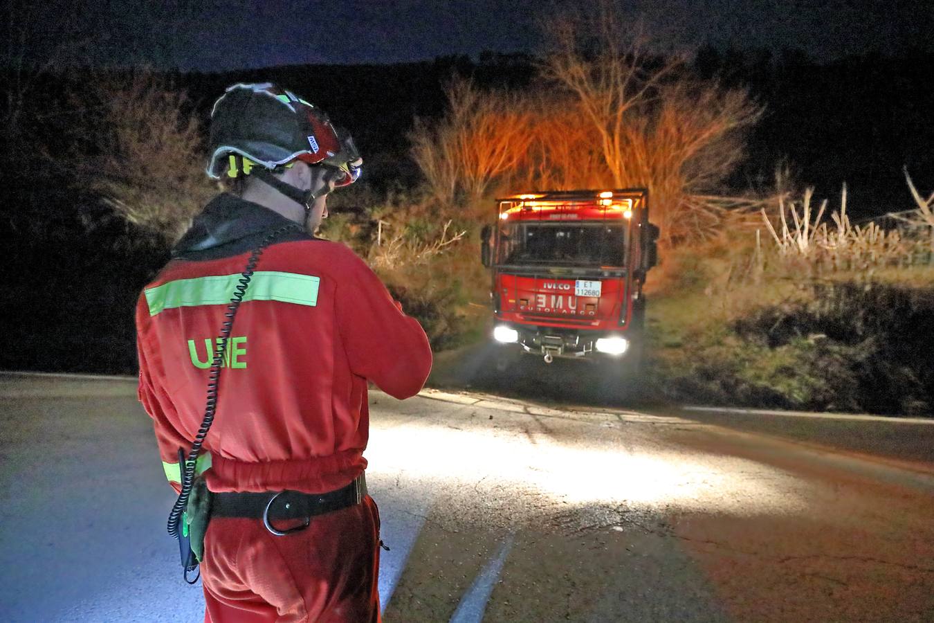 Fotos: Los incendios de Cabuérniga vistos desde el pueblo de Fresneda