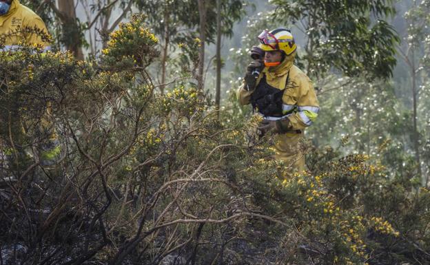 Cantabria vive una jornada «tranquila», pero el riesgo de incendios se mantiene