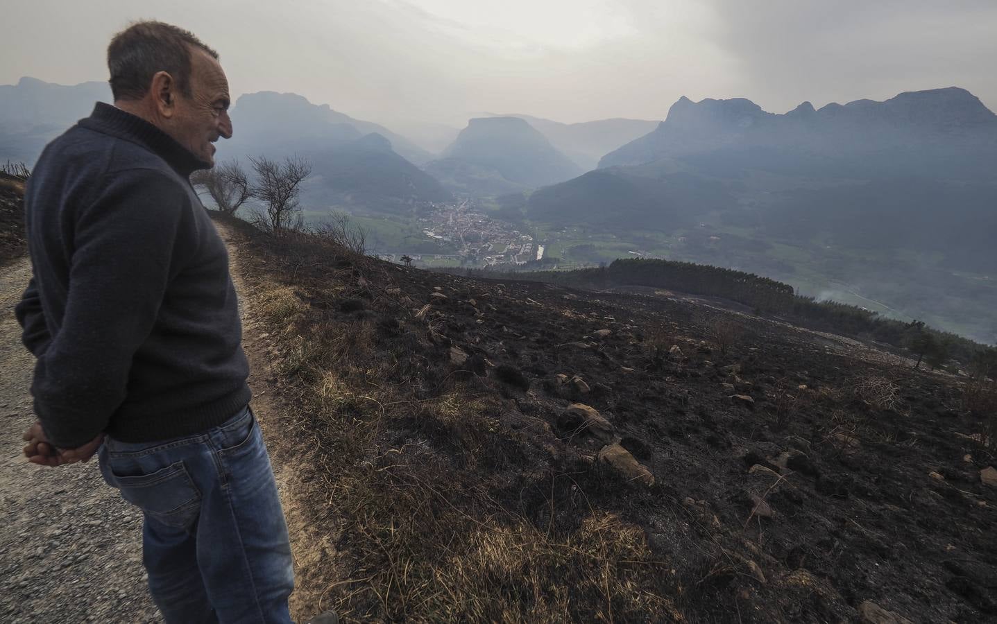 Fotos: Cantabria apaga los últimos incendios tras seis días trágicos