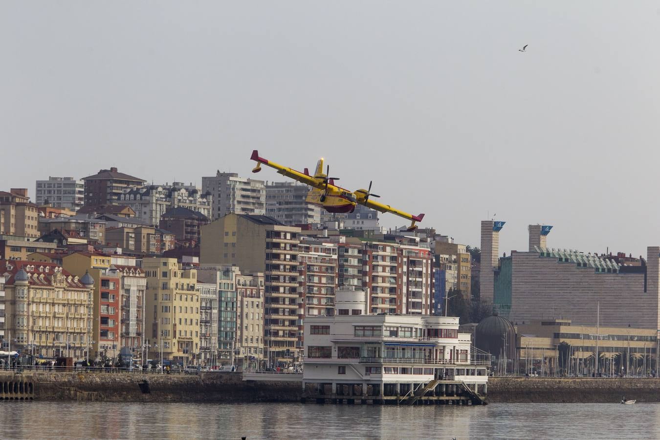 Fotos: Cantabria apaga los últimos incendios tras seis días trágicos