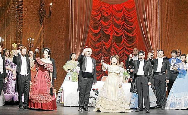 'La Traviata' y 'Carmen' vuelven al ciclo de ópera de Torrelavega