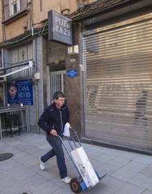 Imagen secundaria 2 - El centro de Santander se llena de locales hosteleros cerrados en el arranque del año