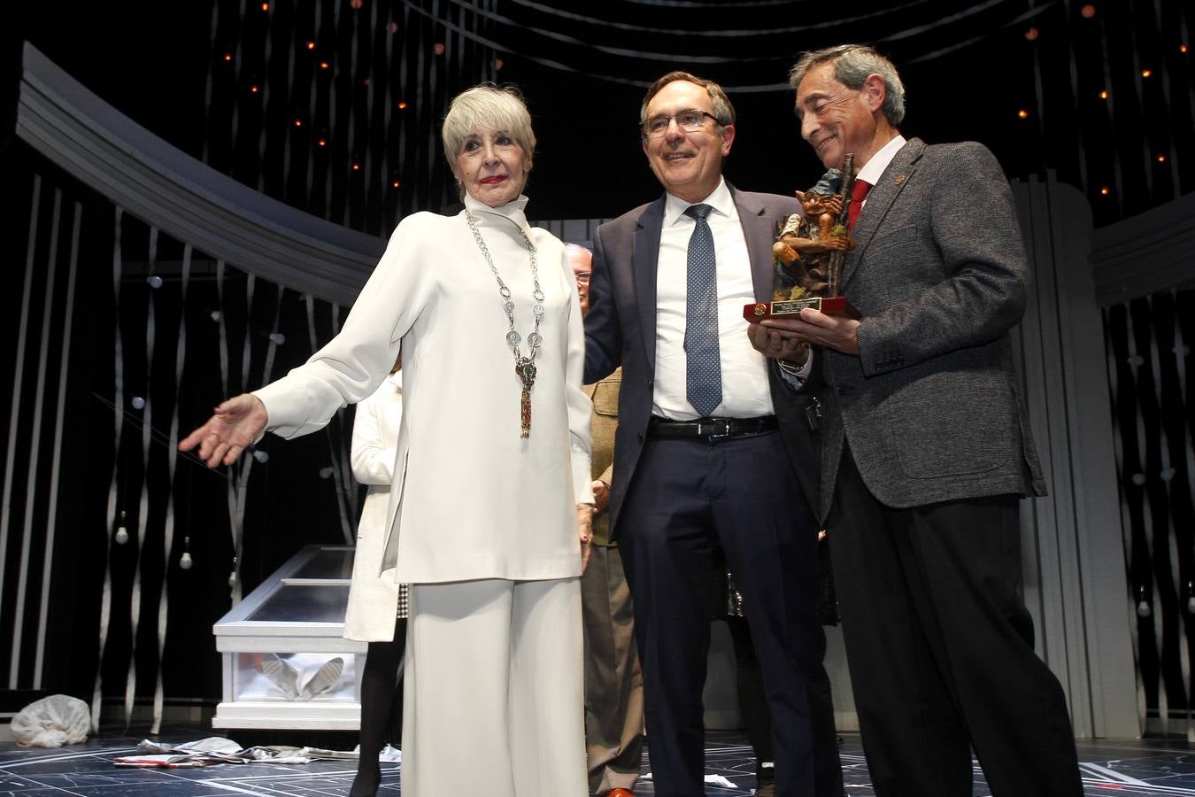 Fotos: Homenaje a Concha Velasco en el Teatro Concha Espina de Torrelavega