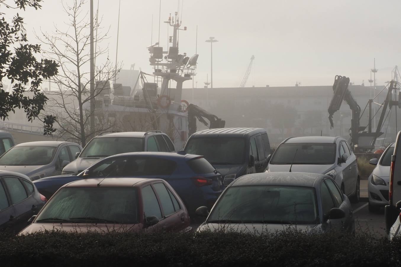 Fotos: Santander amanece tapada por la niebla