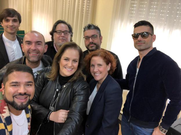 Selfie de los ponentes que asistieron al IES Zapatón.