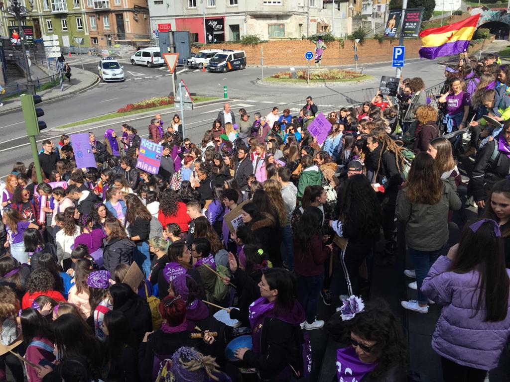 El pasacalles de las mujeres, por Tetuán.