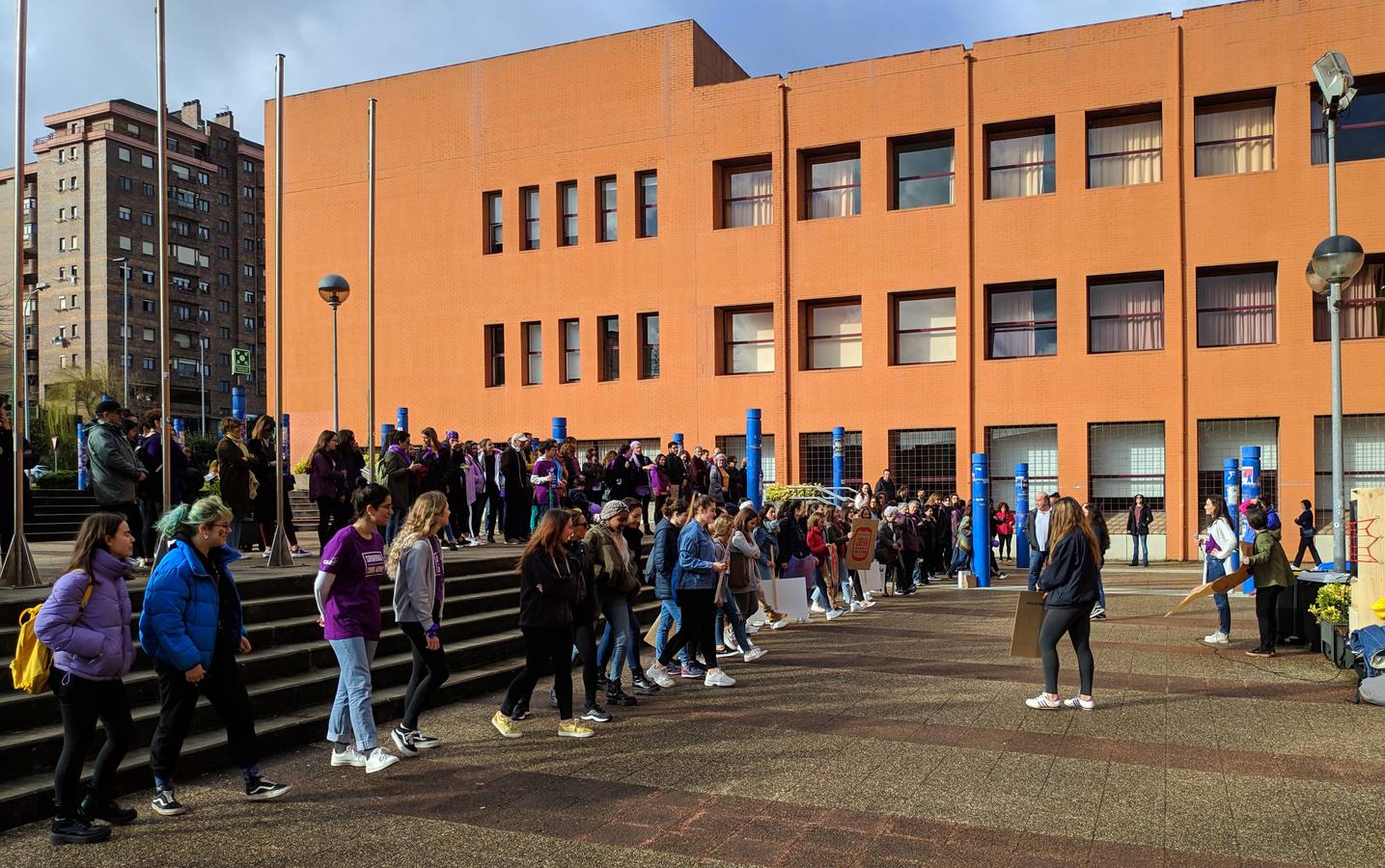 Performance realizada en la Universidad de Cantabria este viernes por la mañana.