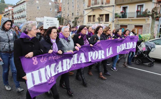 Manifestación en Castro Urdiales.