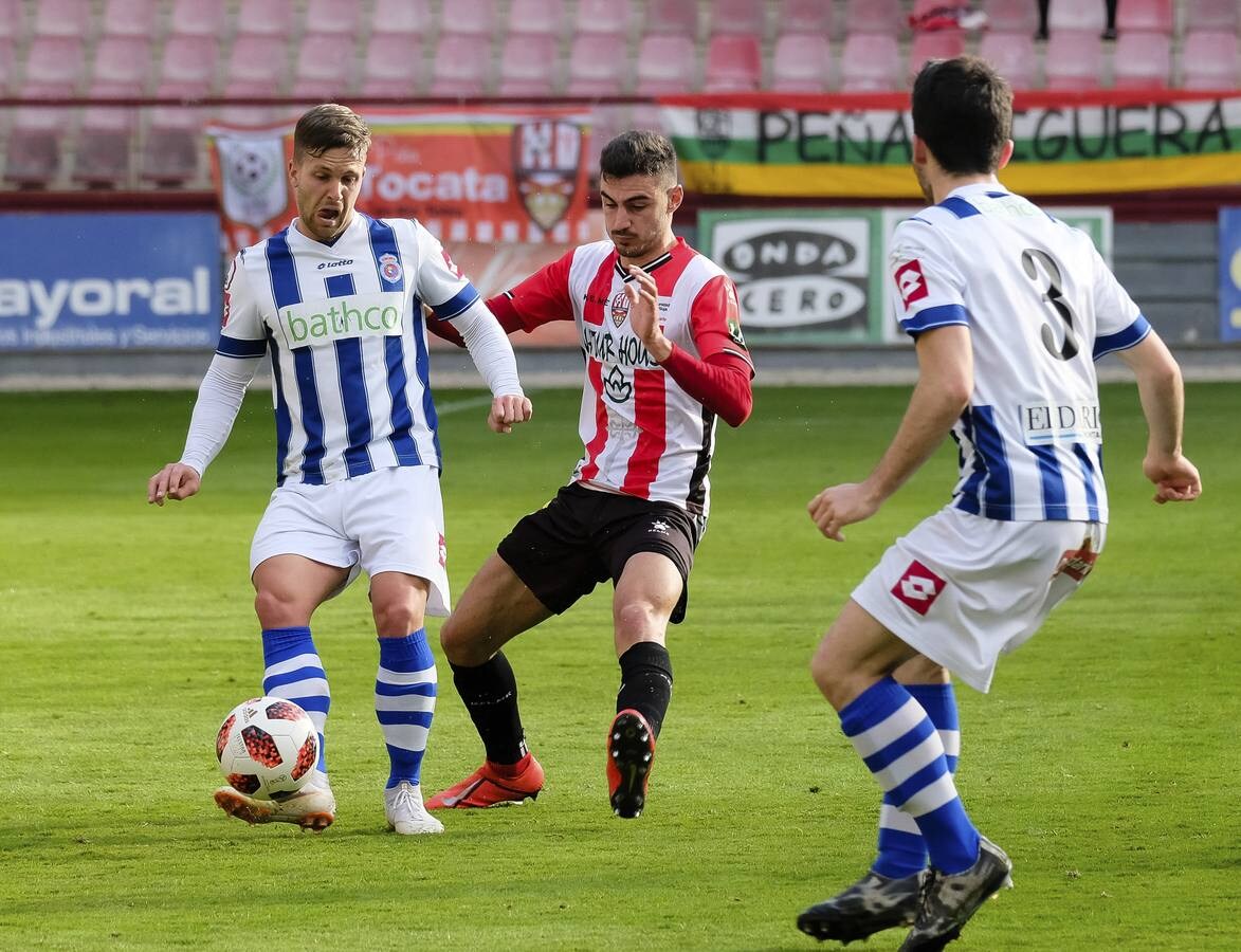 Fotos: La Gimnástica cae en Las Gaunas