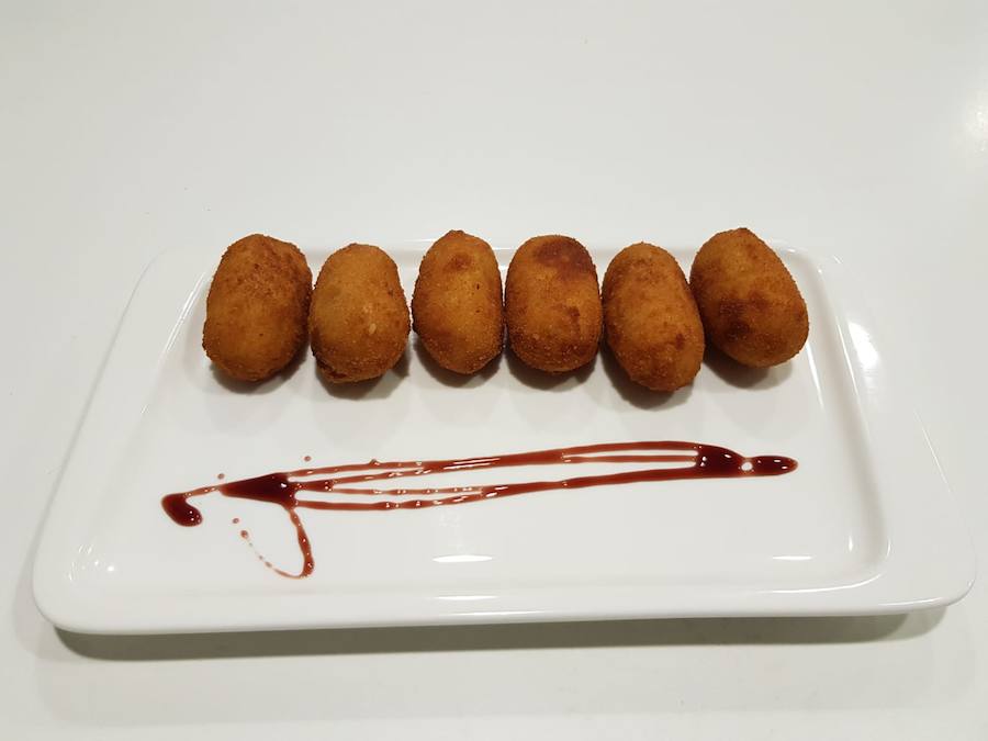 Croquetas de centollo.