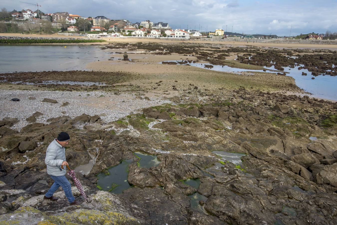 Fotos: La Playa de La Magdalena, ayer en la bajamar