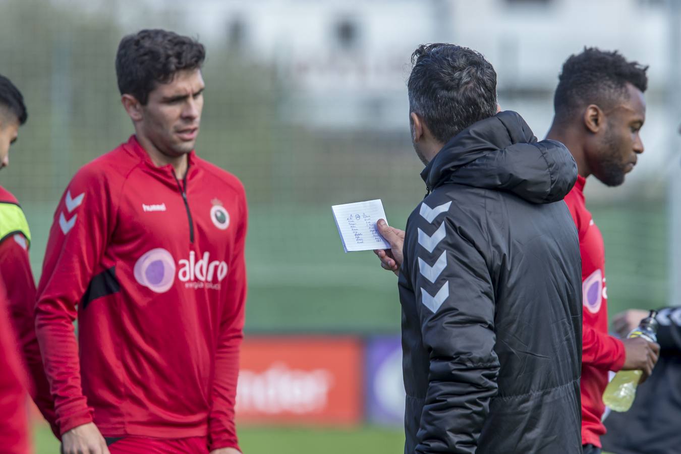 Fotos: Entrenamiento del Racing para preparar el partido ante el Real Unión