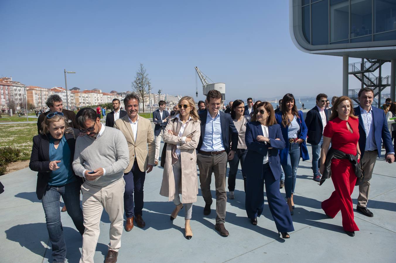 Fotos: Pablo Casado visita Torrelavega y Santander