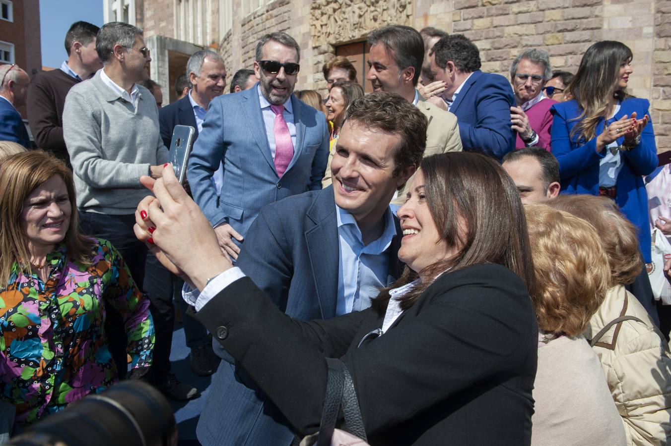 Fotos: Pablo Casado visita Torrelavega y Santander