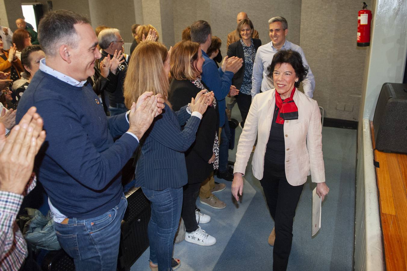 Fotos: Isabel Celaá visita Cantabria