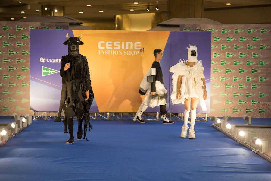 Gran éxito del 'fashion show' de los alumnos de moda de Cesine celebrado en El Corte Inglés