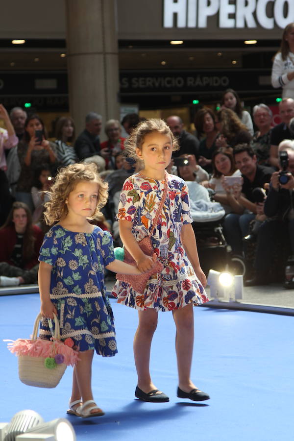 Pequeños de toda la región protagonizaron el desfile primavera-verano de El Corte Inglés