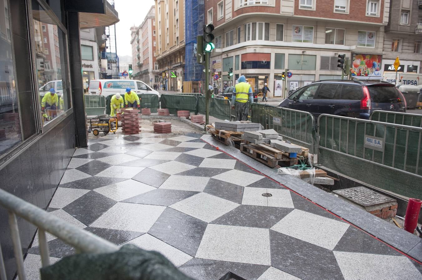 Fotos: La calle Isabel II cambia de fisonomía