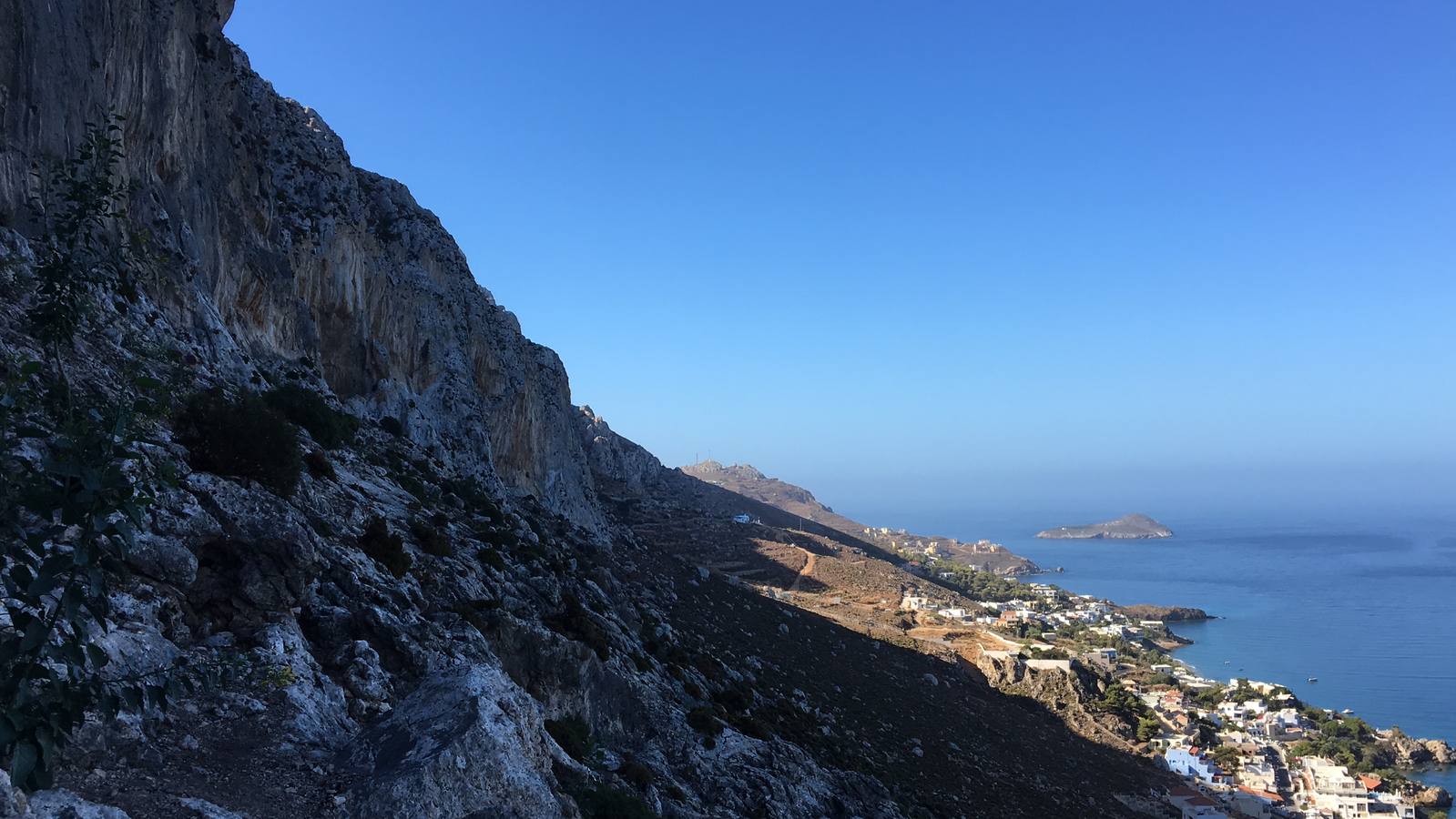 Hago un paréntesis en mis viajes por España para recalar en Kalimnos, una de las islas que componen el archipiélago griego del Dodecaneso